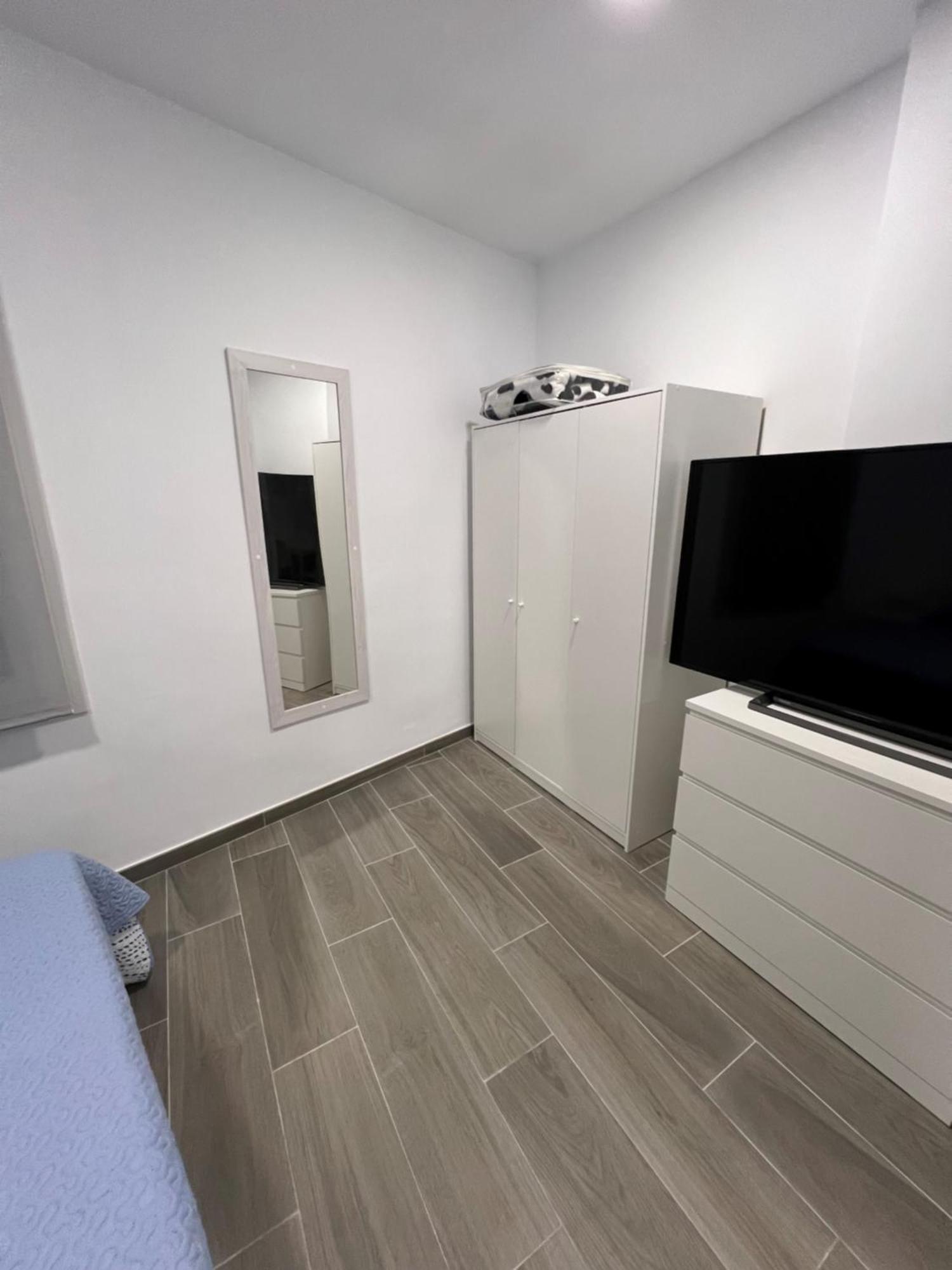 Apartamentos Montalvo Metropolis B Торремолінос Екстер'єр фото